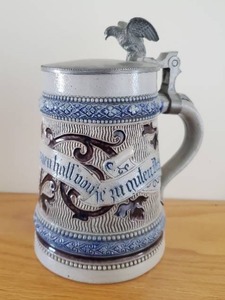 lot 13 image: 12L. German Stein