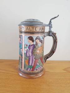 lot 22 image: German Stein