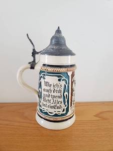 lot 24 image: German Stein