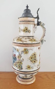 lot 62 image: Renaissance-Style Stein