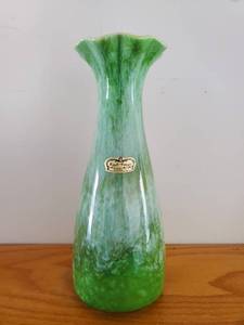 lot 63 image: Royal Haeger Vase