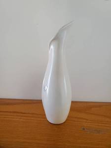 lot 64 image: Red Wing Vase