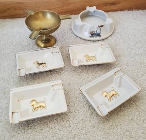 lot 84 image: Ashtrays