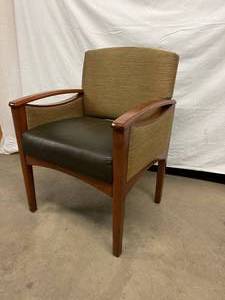 Nemschoff Guest Arm Chair - Excellent Condition