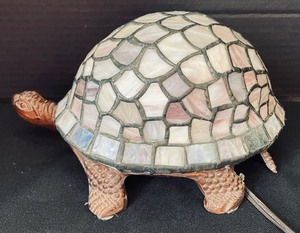lot 59 image: Stained Glass Turtle Table Lamp