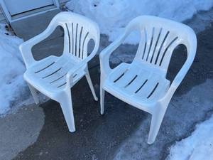 lot 366 image: 2 Plastic Stacking Patio Chairs