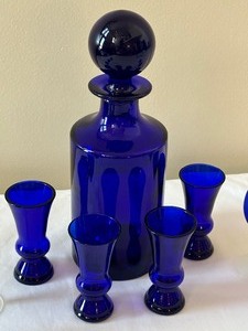 lot 152 image: Cobalt Blue Decanter and Shot Glasses