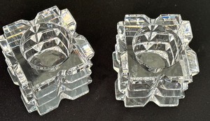 lot 136 image: Pair of Clear Faceted Cube Votive Candle Holders