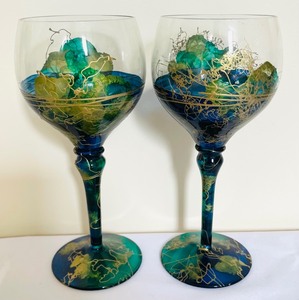 lot 91 image: 4 Hand Painted Stemmed Glassware Pieces