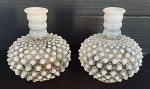 lot 197 image: Trio of Petite Fenton Bottles