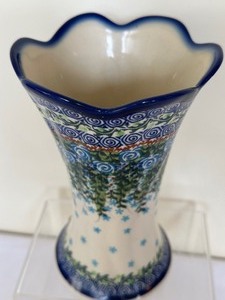 lot 49A image: Unikat Polish Pottery Decorative Vase