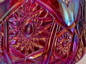lot 128 image: Iridescent Glass Indiana Heirloom Sunset Ruby Red Carnival Glass Hobstar Arches Bowl