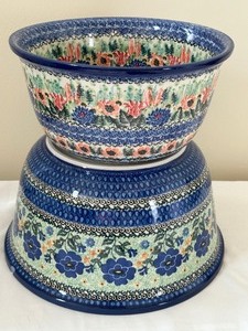 lot 26 image: Two Large Polish Pottery Bowls