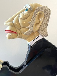 lot 23 image: Vintage Bombay James the Butler Serving Tray
