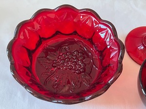 lot 163 image: Vintage Ruby Red Glassware
