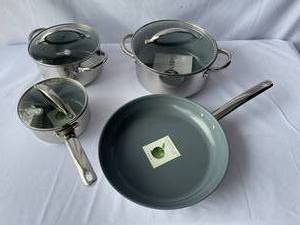 lot 397 image: Green Pan Cooking Pan Set