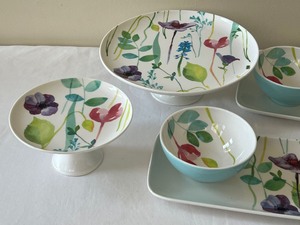 lot 271 image: Portmeirion Water Garden Serving Dishes