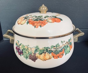 lot 206 image: Trio of Tabletop Unlimited Kensington Garden Enamel Covered Pots