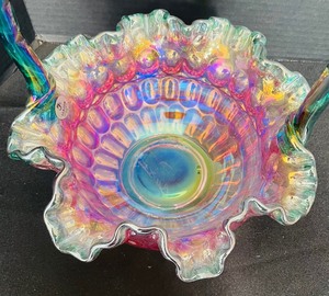 lot 218 image: Incredible Iridescent Fenton Art Glass Ruffled Basket Signed by Bill Fenton