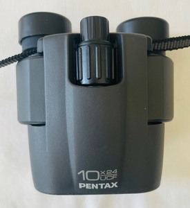 lot 231 image: Pentax 10x24 6 Degree Binoculars with Case