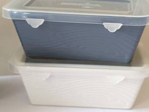 lot 284 image: Temptations Woodland Loaf Pans