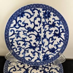 lot 301 image: Ralph Lauren Mandarin Blue Dishes