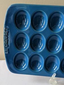 lot 45 image: Le Creuset Caribbean Blue Deviled Egg Platter