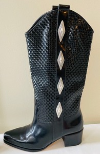 lot 312 image: Beautiful Leather Boots by Brighton