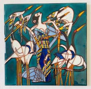 lot 431 image: Decorative Tile and Resin Shoe Decor