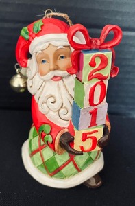 lot 439 image: Jim Shore Heartwood Creek 2015 and 2021 Santa Ornaments with Tags and Original Boxes