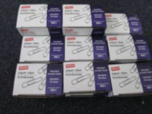 20- 100ct Staples Standard Paper Cl...