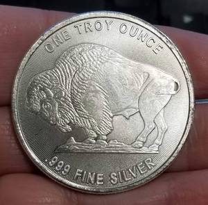 1 TROY OZ .999 FINE SILVER INDIAN BUFFALO ROUND