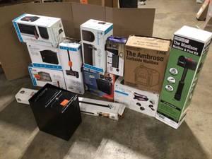 Mix lot of Mailboxes and Mailposts, Customer returns, Review all pictures