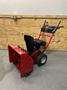 lot 1 image: TROY-BILT Storm 2410 Snow Blower