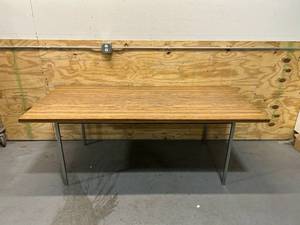 lot 89 image: Table- 78 W x 36 D x 29 H