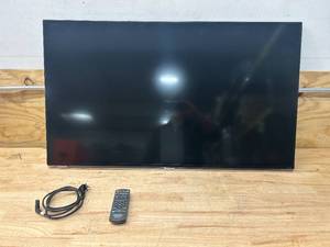 lot 27 image: PANASONIC TH-42LFE6U 42 Full HD LED LCD Monitor