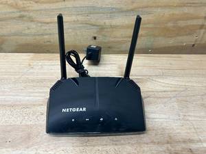 lot 53 image: NETGEAR AC1000 WiFi Router Model R6080