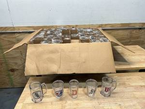 lot 92 image: Large Lot of MLB Decorated Plastic CupsMugs