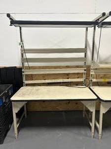 lot 123 image: AMD Heavy Duty Work Bench