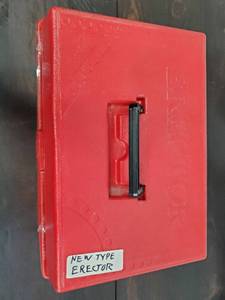 lot 10 image: Modern Erector Set