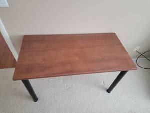lot 103B image: Contemporary Office Desk