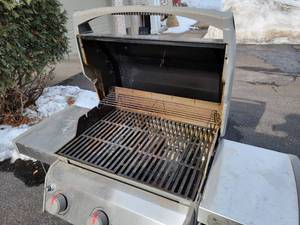 lot 111 image: Weber Spirit II Propane Grill