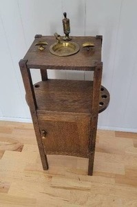 lot 11 image: Amazing Antique Arts & Crafts Ashtray Stand