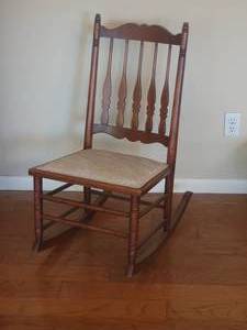 lot 37 image: Brilliant Antique Rocking Chair