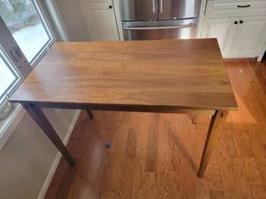 lot 16 image: Danish Modern Inspired High Top Kitchen Table