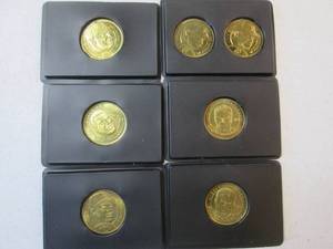 Assorted Baseball Player Coins Limi...