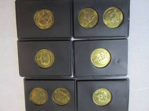 Assorted Baseball Player Coins Limi...