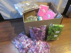 (UP) New Craft Items Box Full of As...