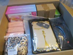 (UP) New Ladies Items Box Full of A...