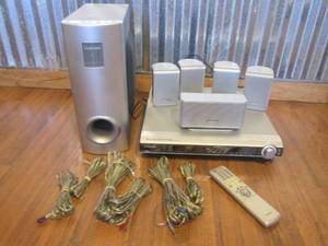 Samsung HT-DS610 DVD Home Theater S...